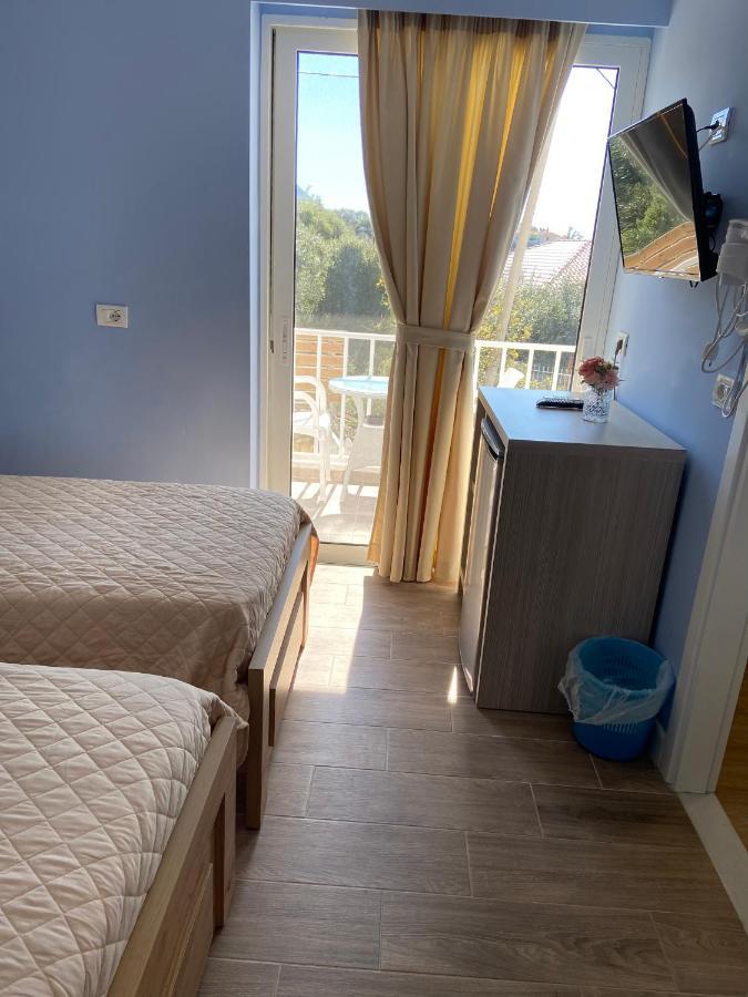 Persephone Hotel Himarë Eksteriør billede